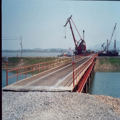 Type 200 Bailey Prefabricated Steel Truss Pedestrian Bridge Construction
